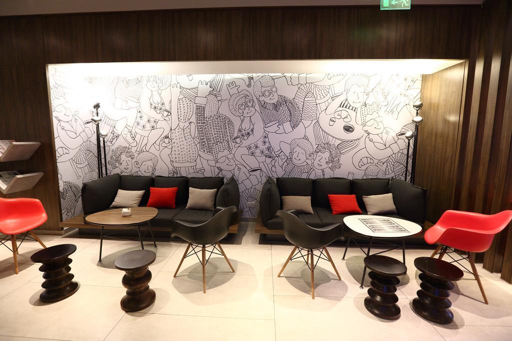 Hotel Ibis Buenos Aires Obelisco Esterno foto