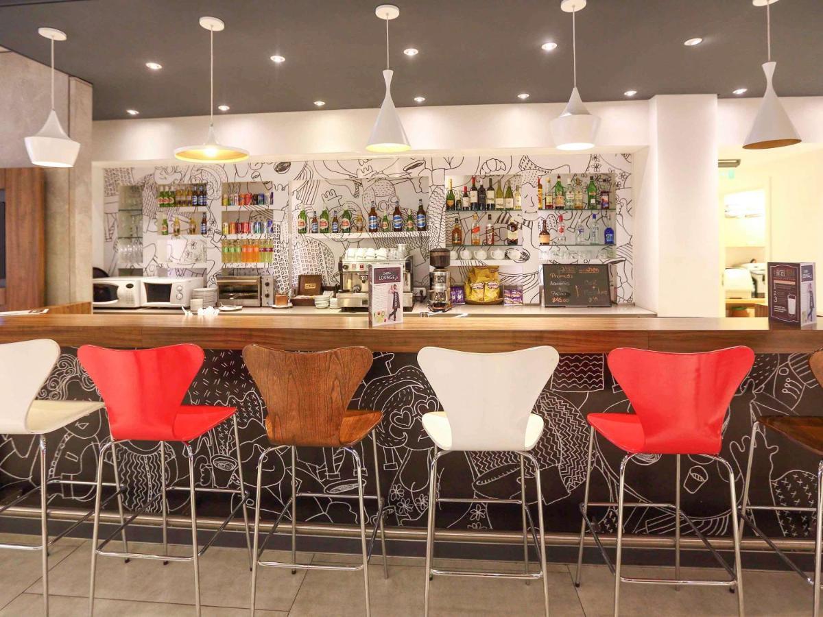 Hotel Ibis Buenos Aires Obelisco Esterno foto
